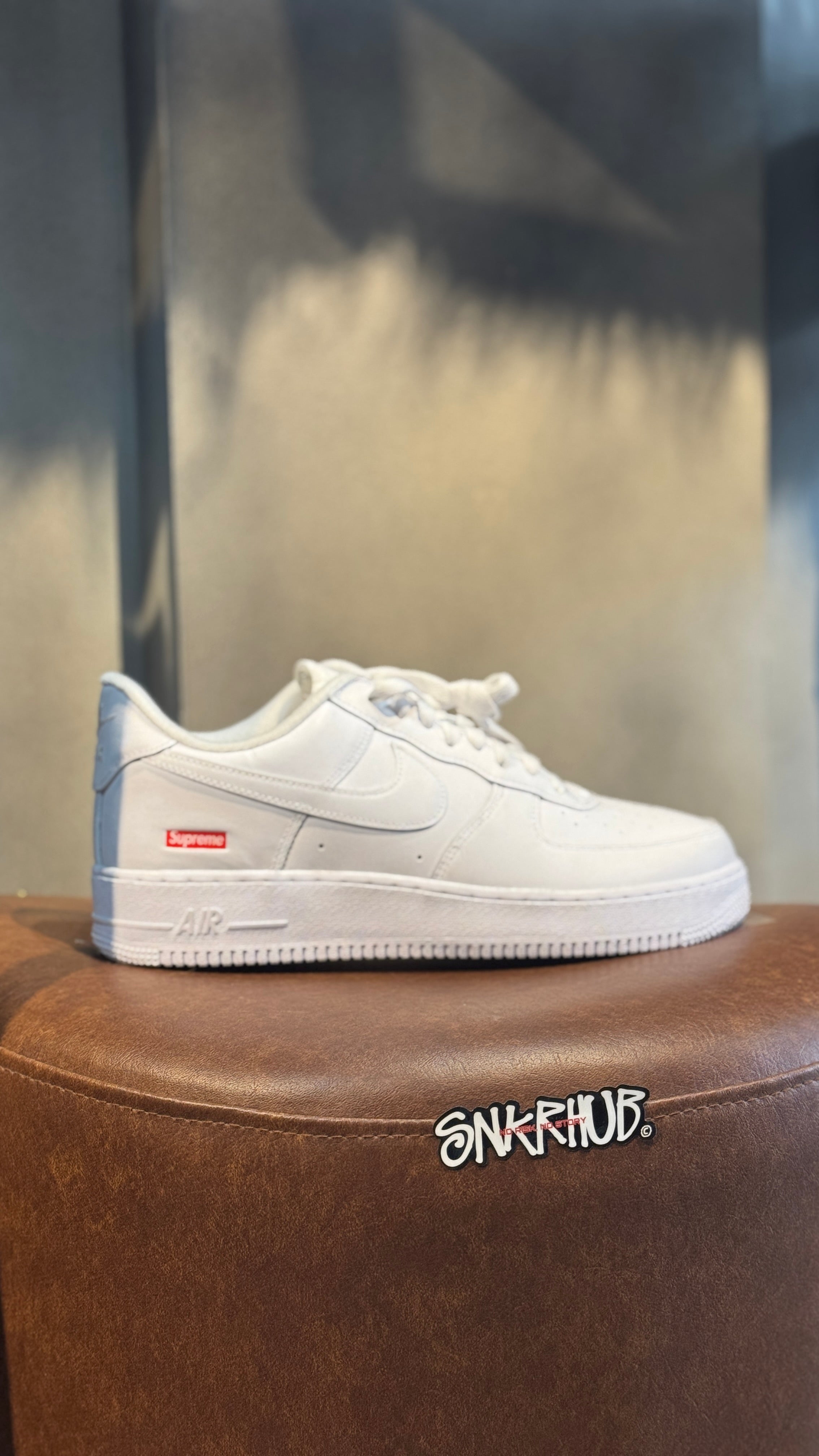 Airforce 1 Supreme “Mini box Logo white”