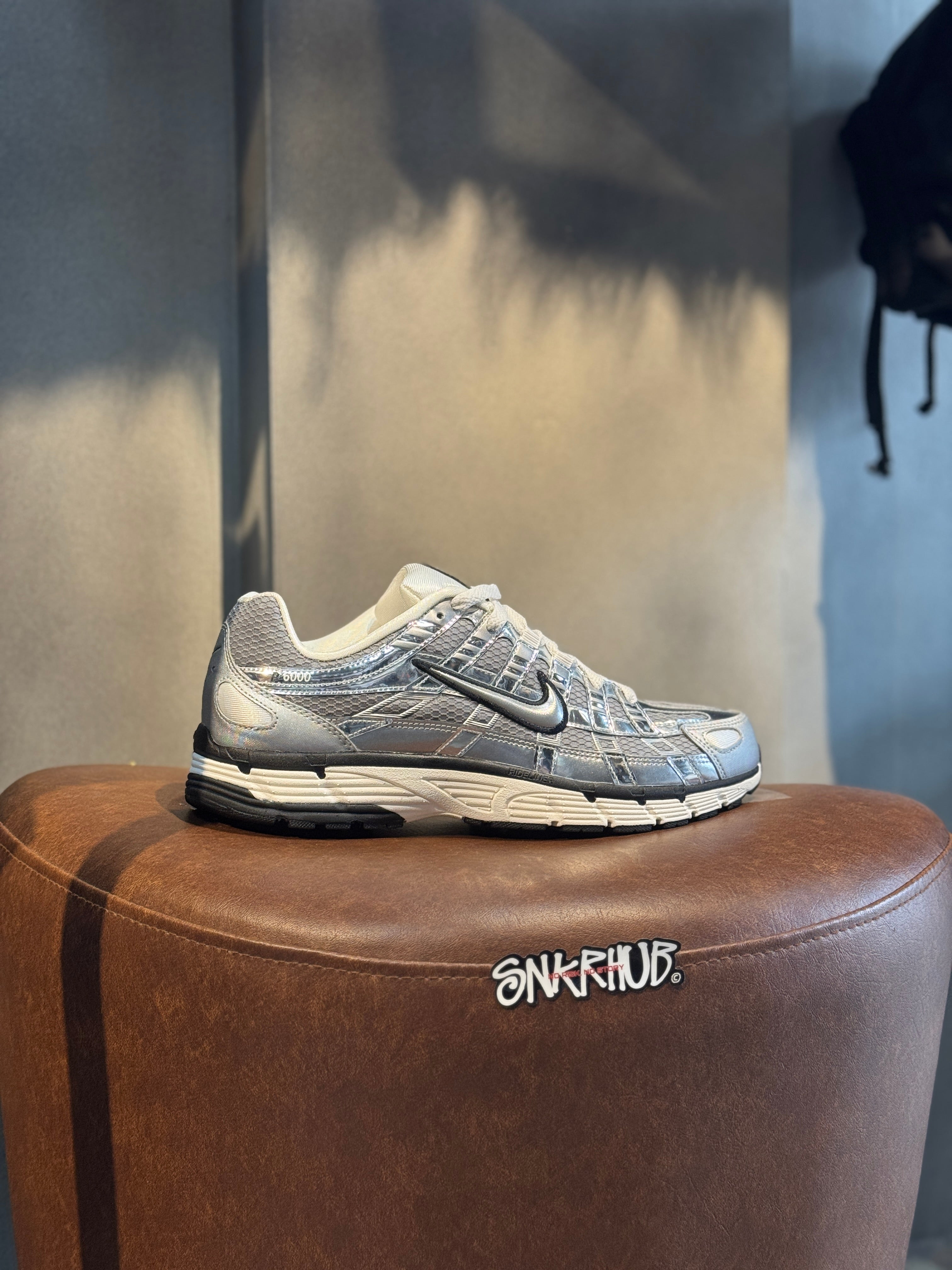 P-6000 Metallic Silver