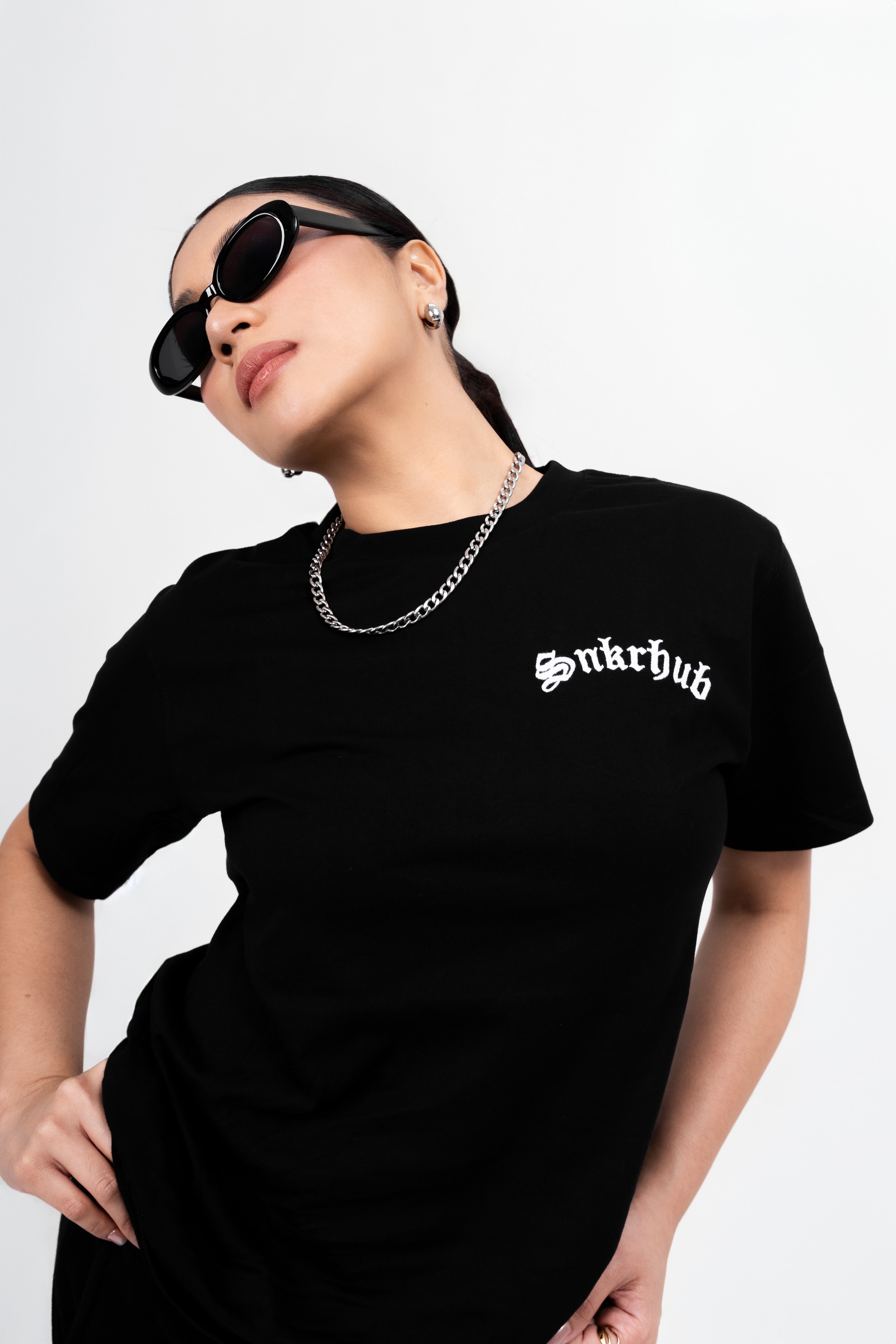 SNKRHUB Old English Boxy Tee – Black