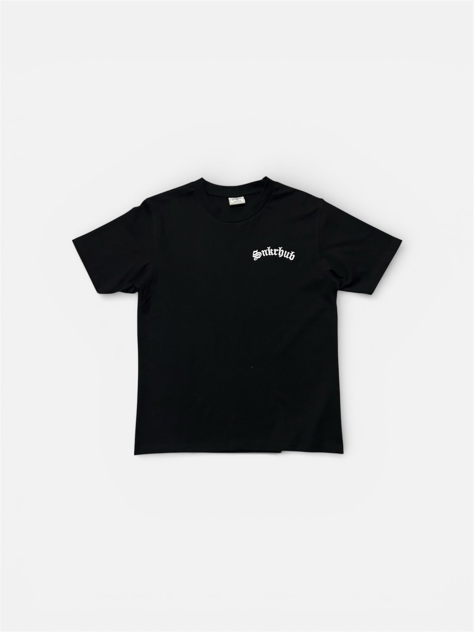 SNKRHUB Old English Boxy Tee – Black
